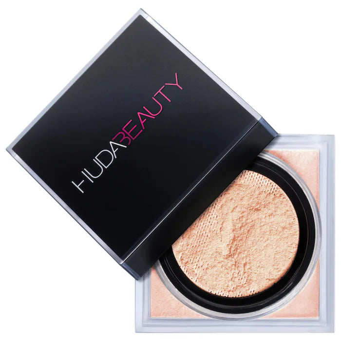 HUDA BEAUTY
Easy Bake Loose Baking & Setting Powder *bajo pedido*