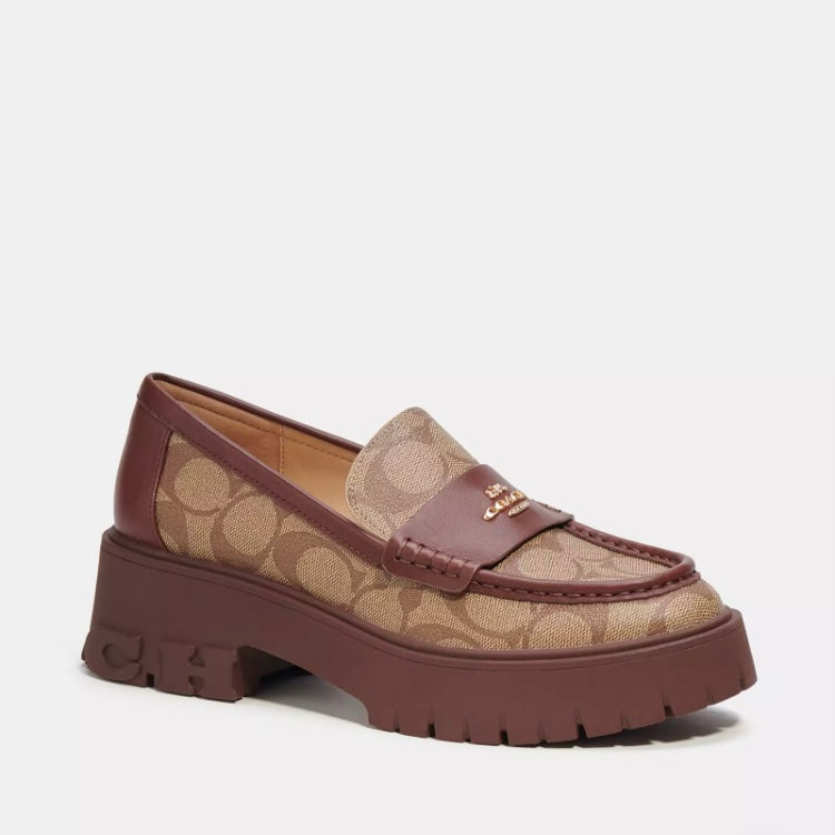 Coach Zapatos Ruthie Loafer Café con Signature Canvas *bajo pedido*