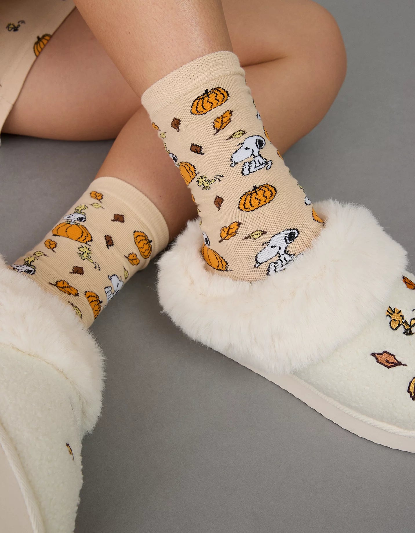 AE Peanuts Fall Pumpkin Crew Socks *en existencia*