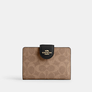 Coach Cartera Medium Corner en Signature Canvas *bajo pedido*