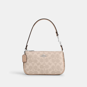 Coach Bolsa Nolita 19 en Signautre Canvas*bajo pedido*