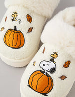 AE Fall Peanuts Pantuflas *bajo pedido*